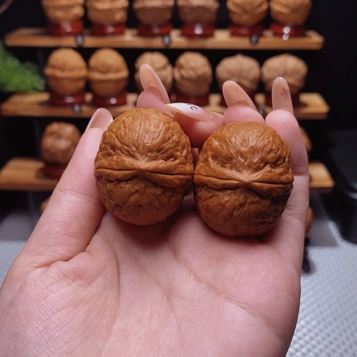 文玩核桃把件小钢炮9