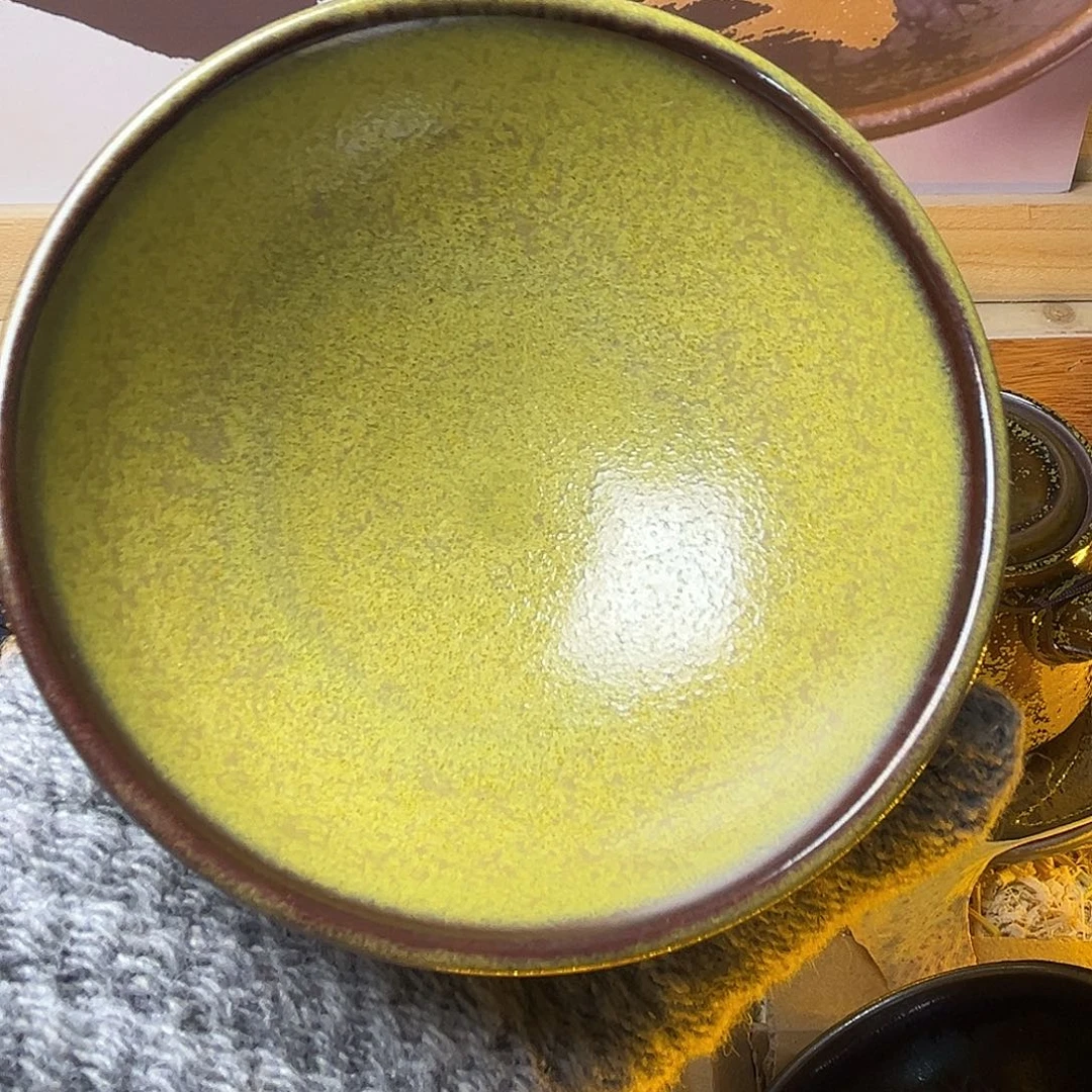 茶盏你在那里上班呀现在你那里