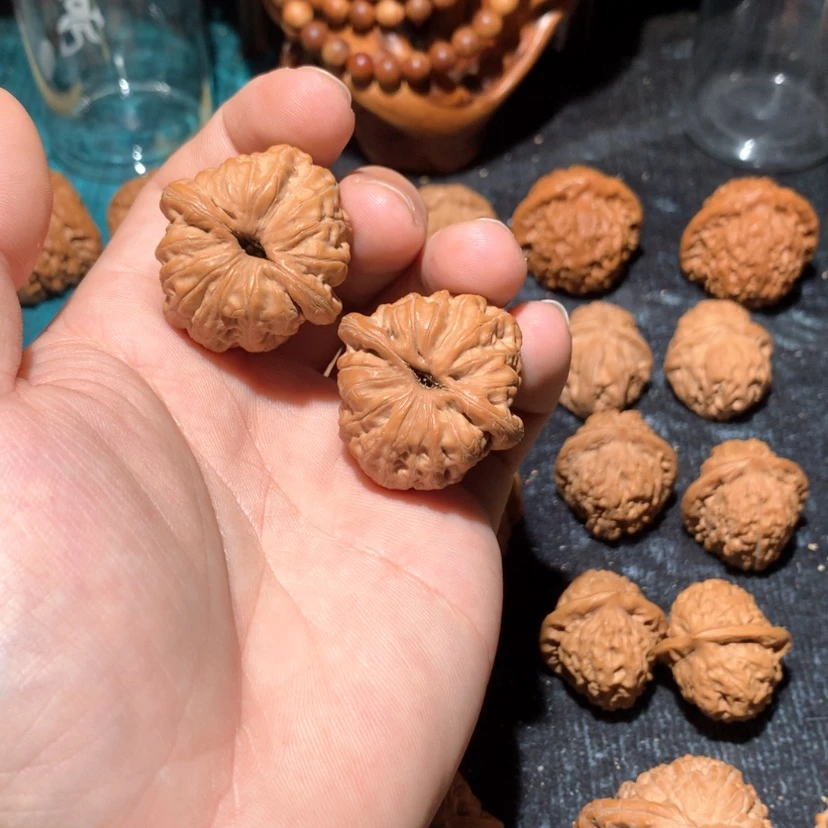 【闪购商品】文玩核桃把件五****）元宝