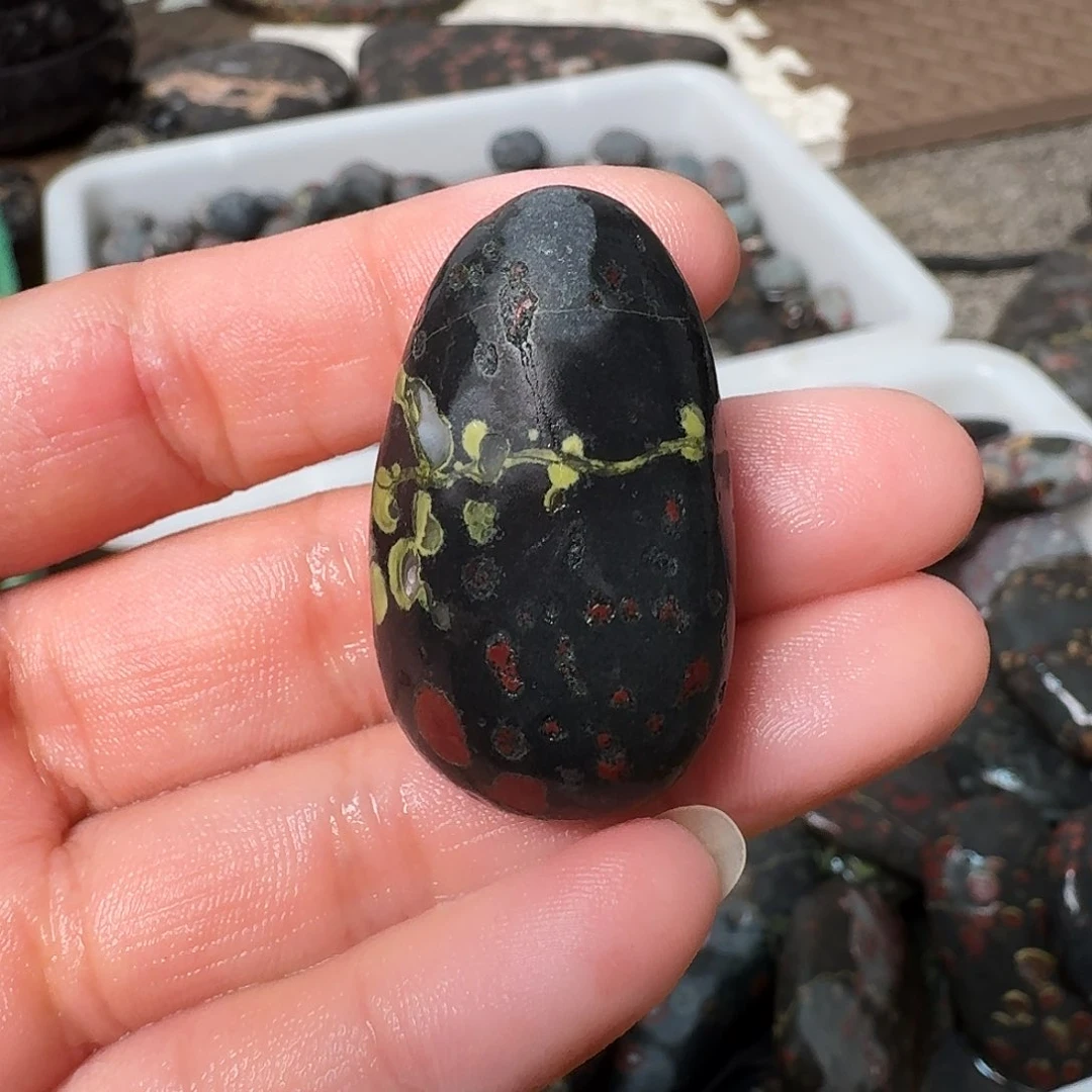 石材?*爱梅花玉精品造景石