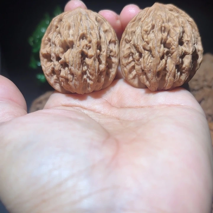 吊坠文玩核桃文玩核桃吊坠麦穗虎头40