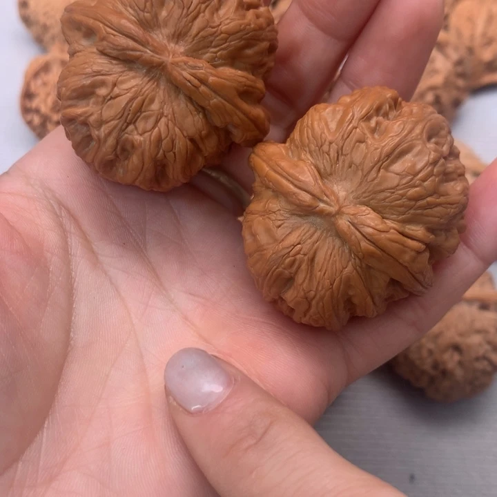 文玩核桃把件全品元宝46