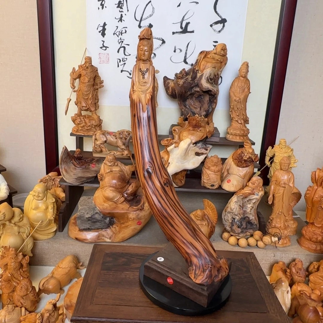 崖柏小木匠艺雕一物一拍