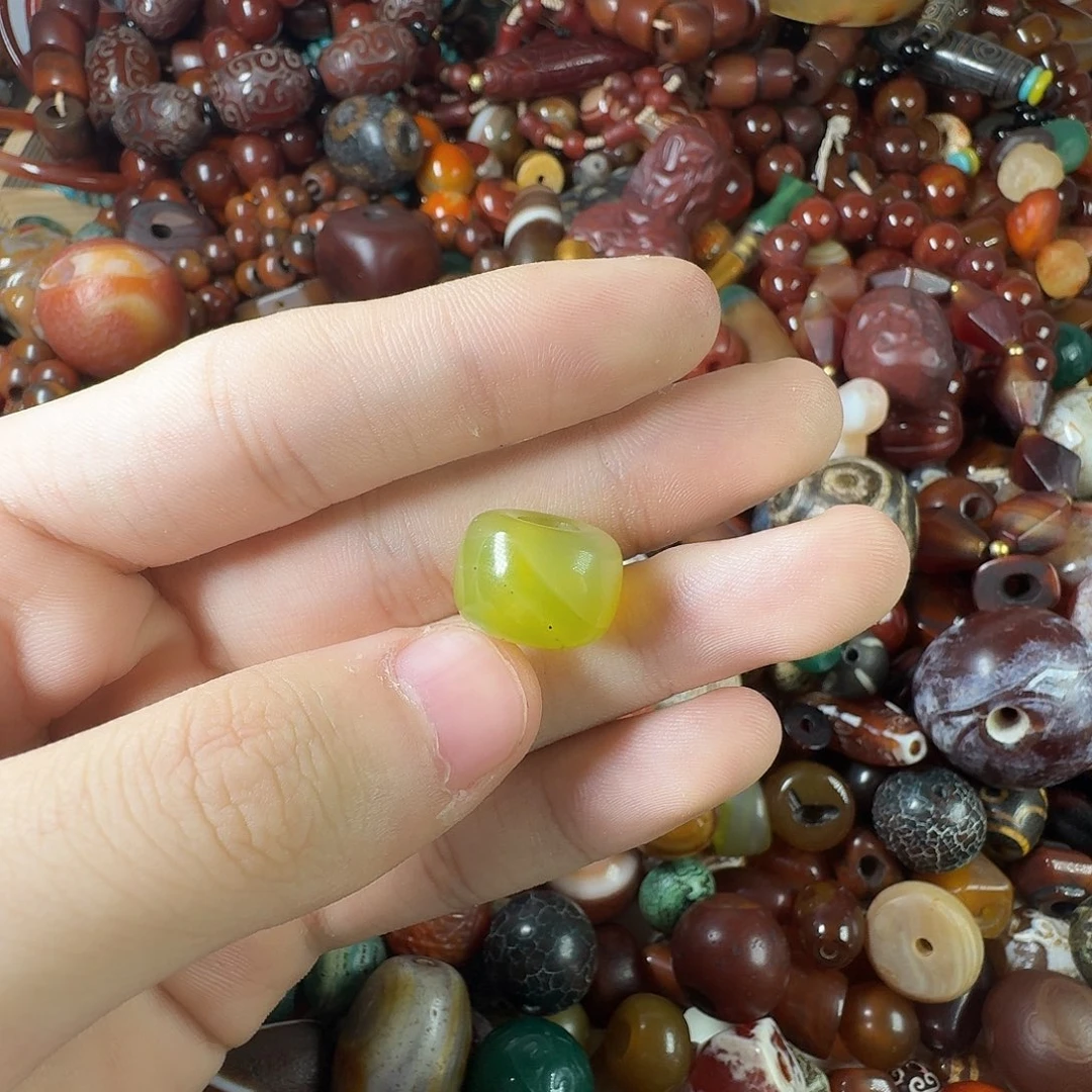 玛瑙/玉髓未镶嵌纯天然玛瑙珠子