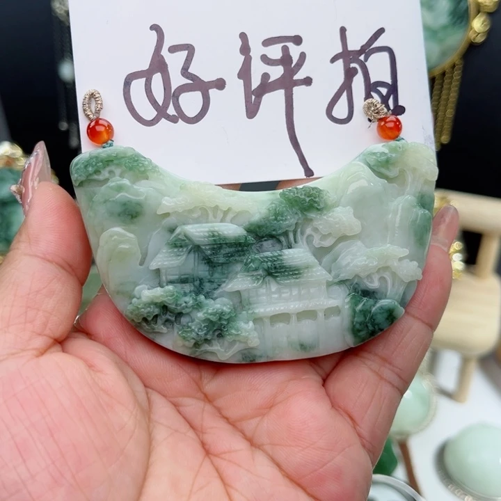 小***圆未镶嵌透闪石-蛇纹石玉颈饰