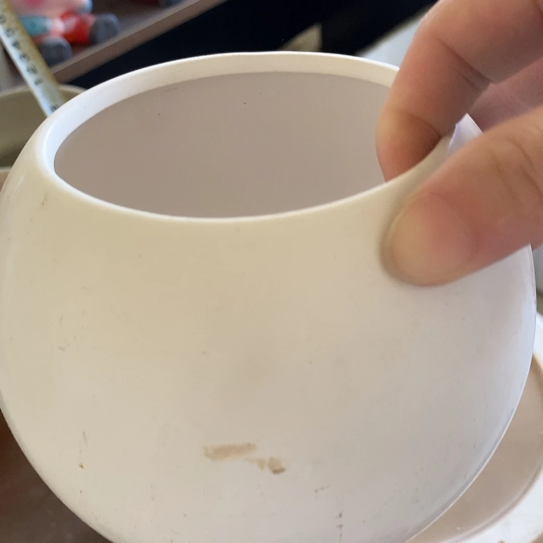 摆件陶盆有孔 瑕疵介意勿拍