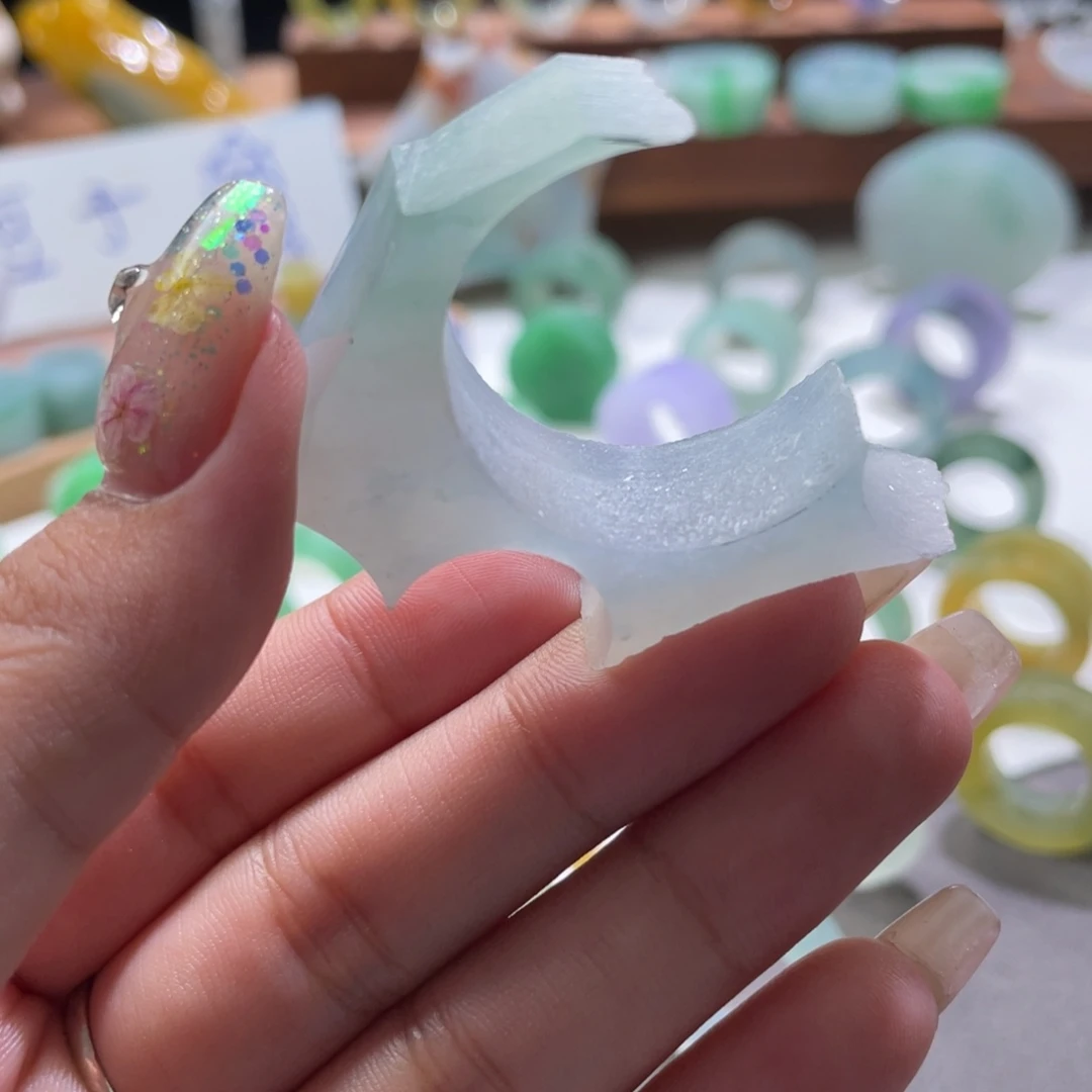 定制翡翠未镶嵌翡翠