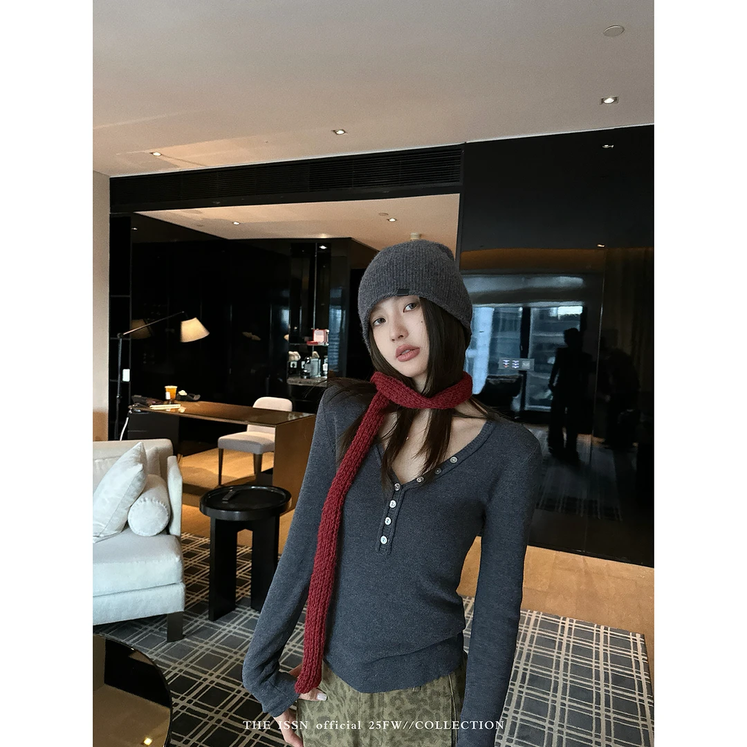 THEISSN宁司 正肩V领修身针织衫女秋季修身打底上衣 01467