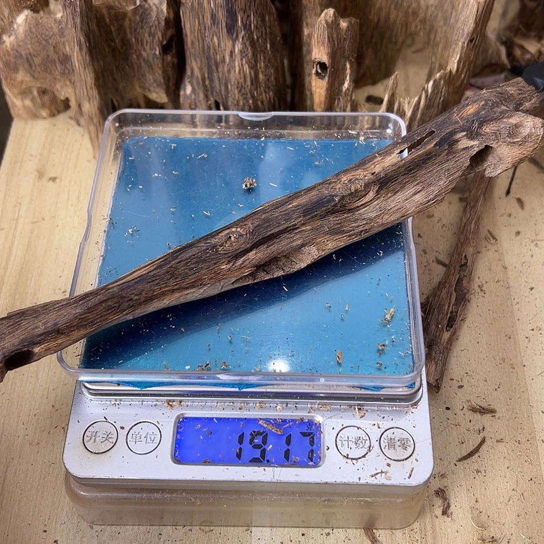香料绿奇楠虫漏19克千里香