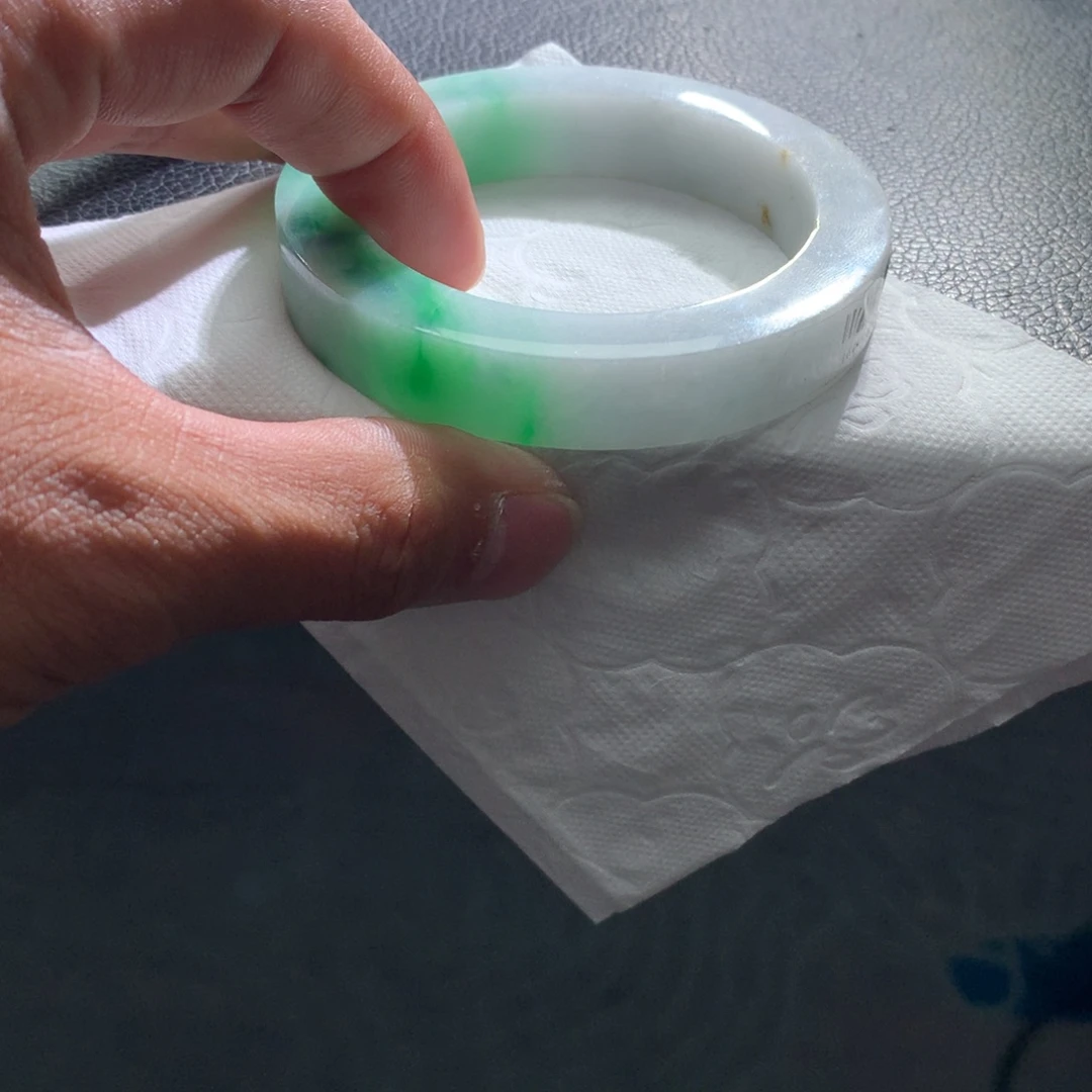 远***谷定制翡翠未镶嵌翡翠手镯