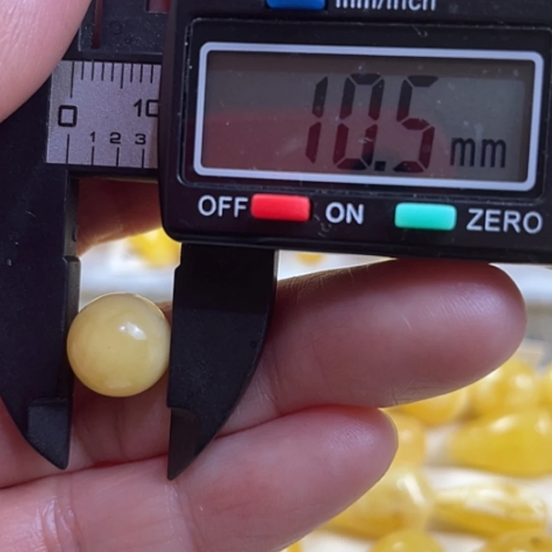 【闪购商品】琥珀裸石未镶嵌珠子杂