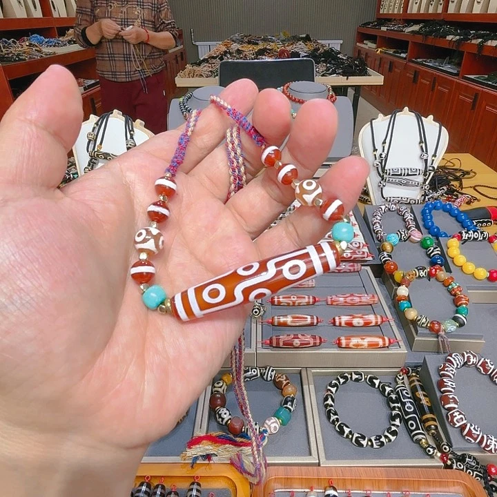 未镶嵌玛瑙/玉髓珠宝奇石