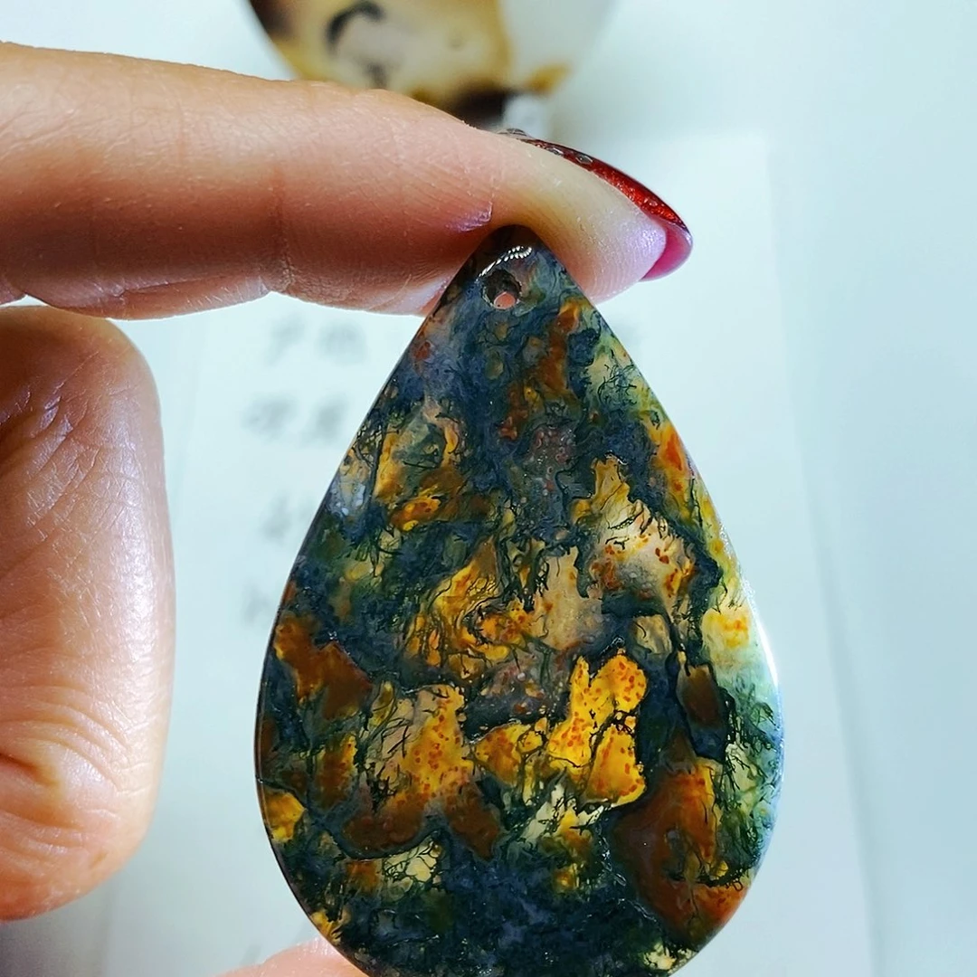 玛瑙/玉髓颈饰未镶嵌你****晏