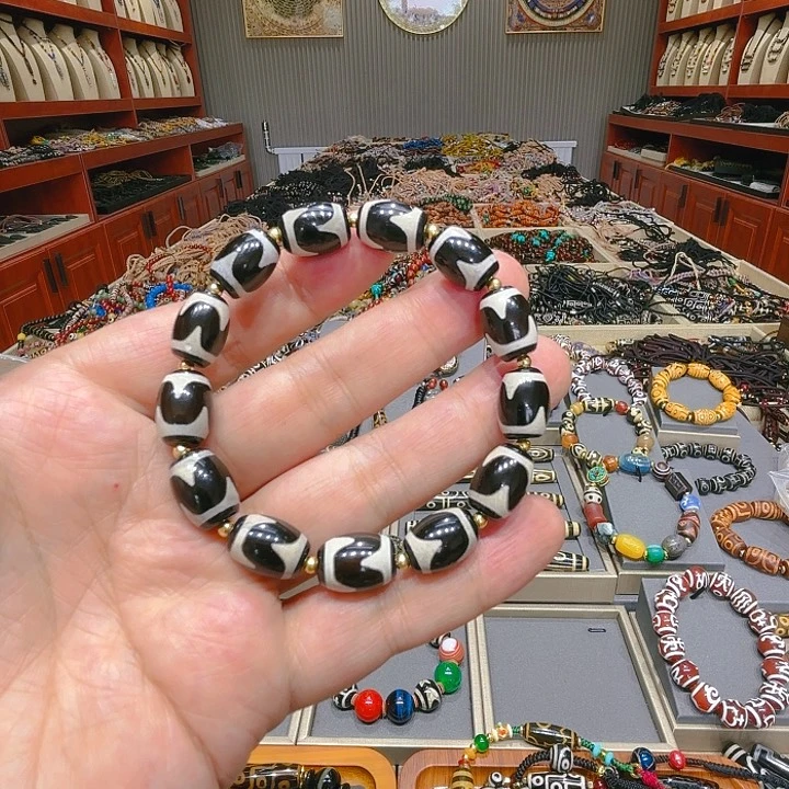 未镶嵌玛瑙/玉髓珠宝奇石