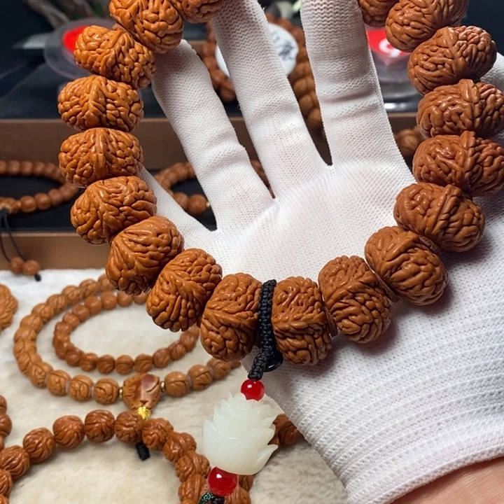 桃核吊坠半*秦岭龙纹