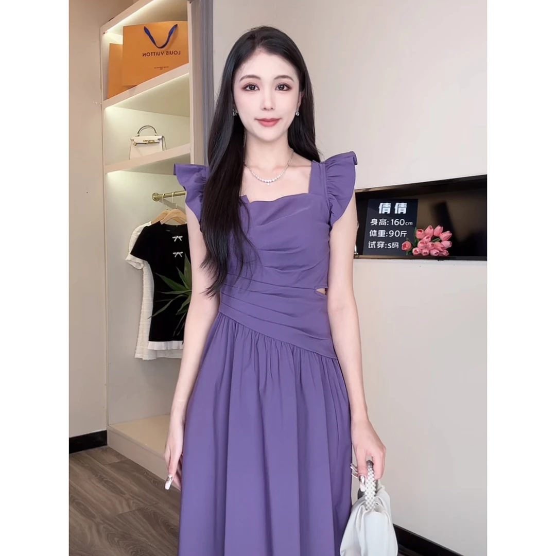 法式方领收腰小黑裙百褶2025夏季气质赫本风欧若风小个子显瘦修身