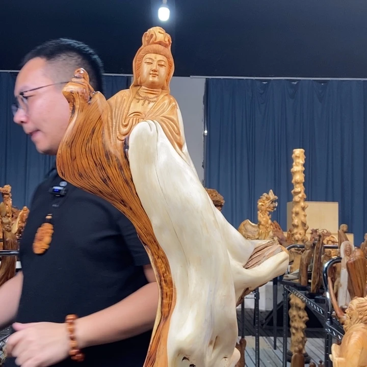 柏木（崖柏）随型摆件