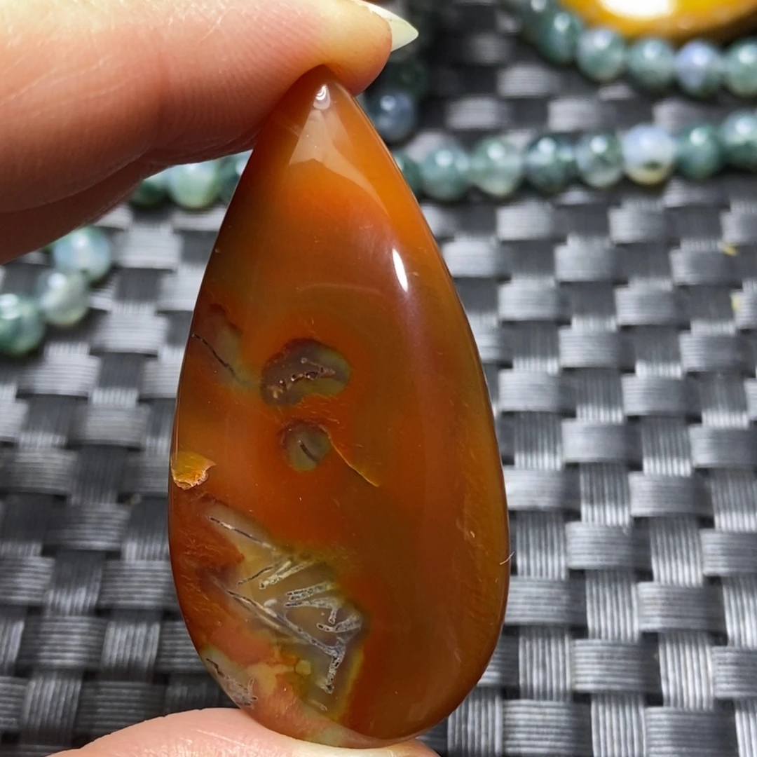 玛瑙/玉髓颈饰未镶嵌