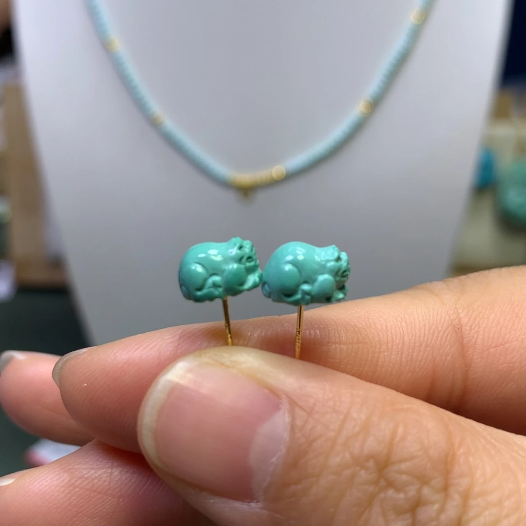 绿松石耳饰18K金镶嵌