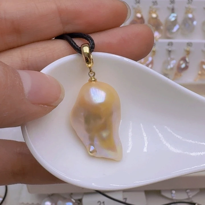 未镶嵌颈饰淡水珍珠