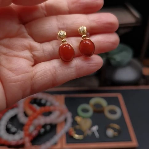 南红玛瑙耳饰银S925镶嵌