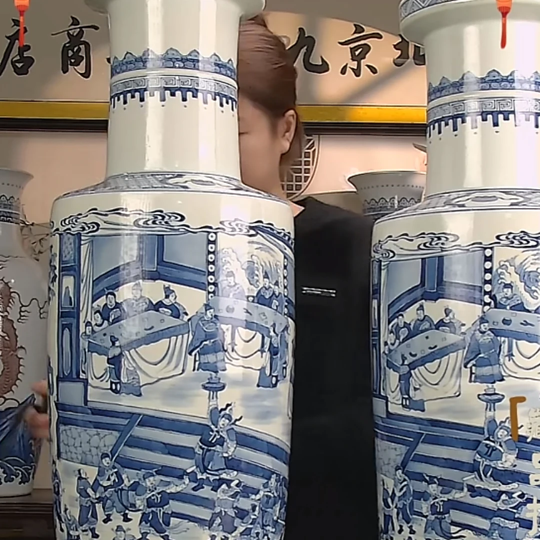 收藏/古玩 清青花人物棒槌瓶一对