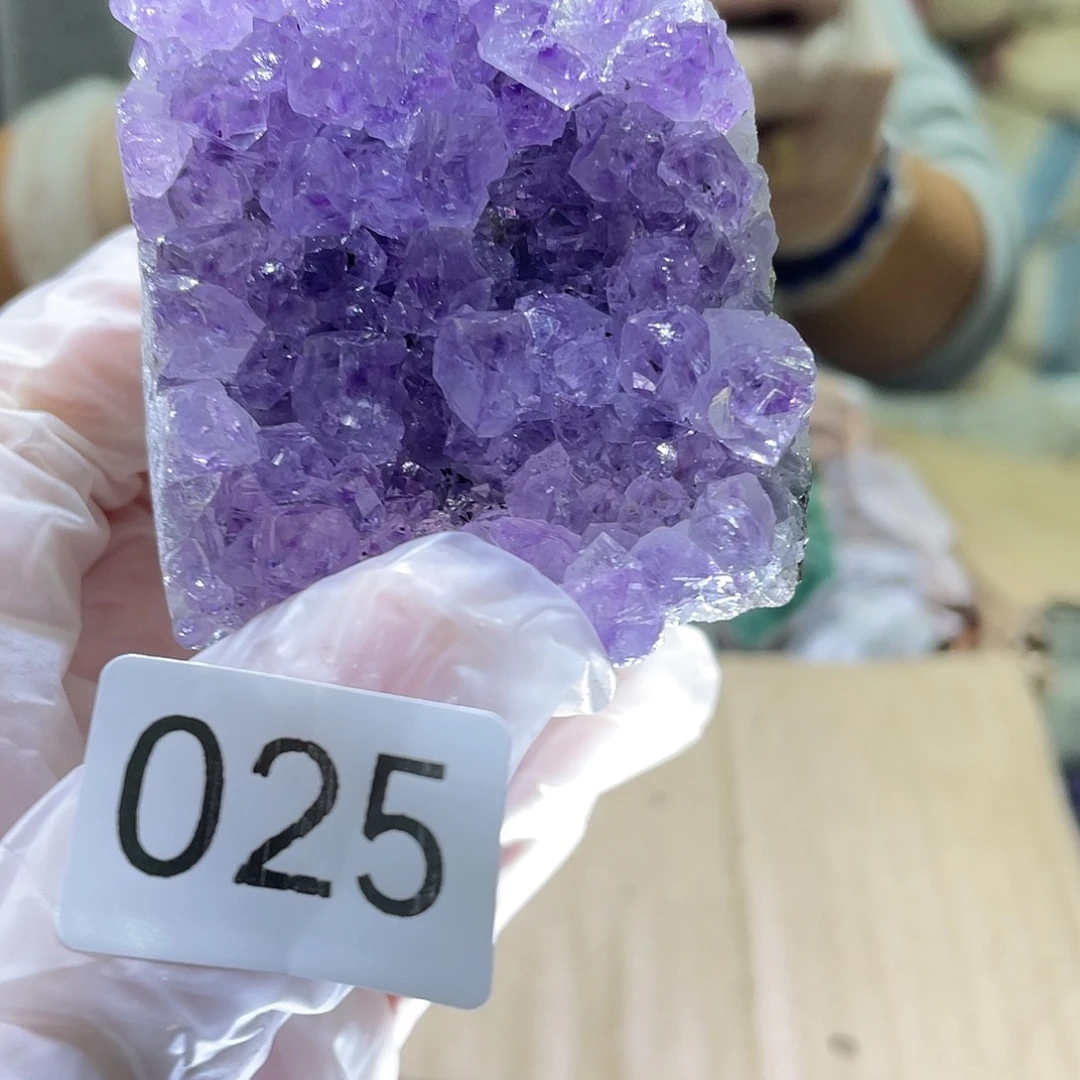 水晶未镶嵌珠宝半成品