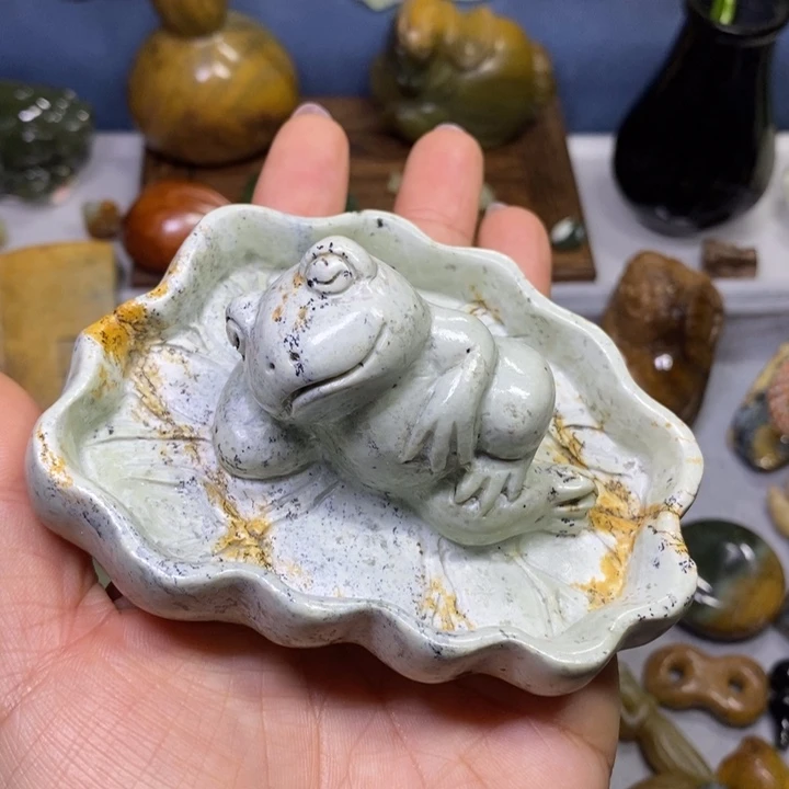 岫岩河磨玉（透闪石质玉）未镶嵌摆件