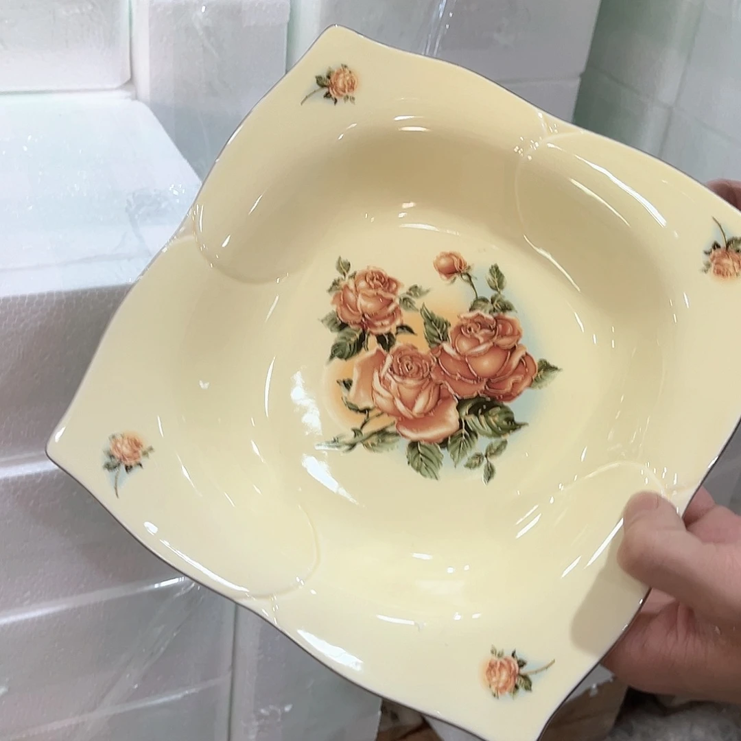 陶瓷………………………………