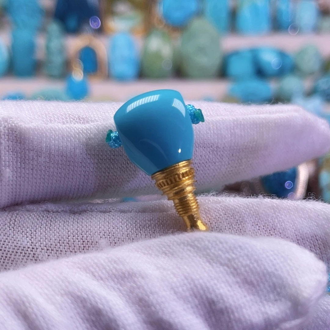 未镶嵌绿松石珠宝奇石