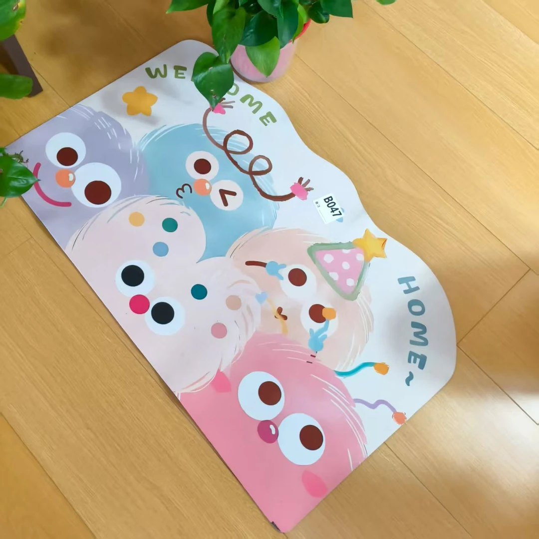 B047异形卡通款地垫