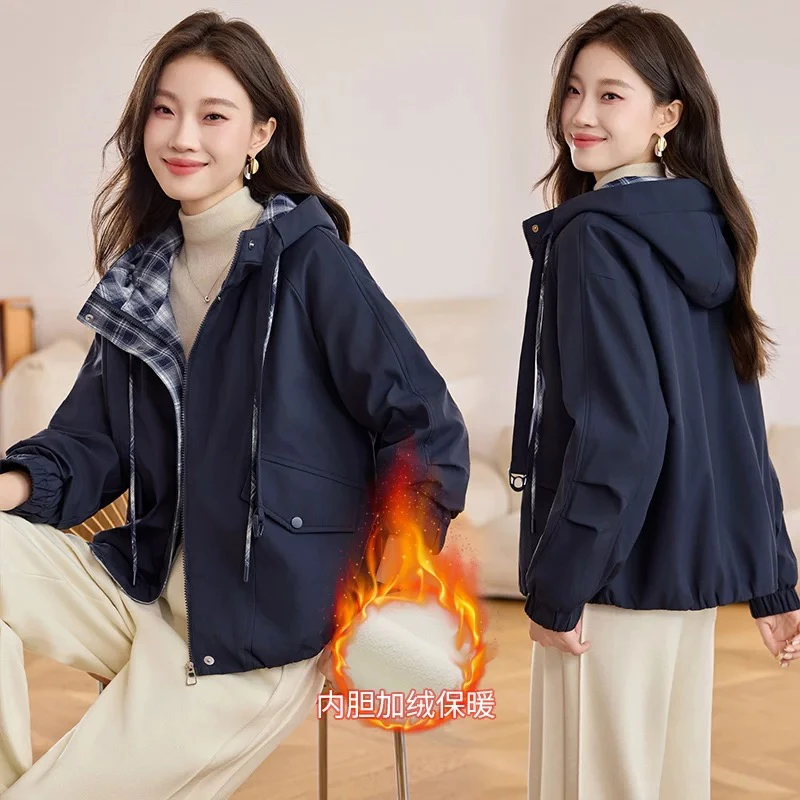 咔嗞咔嗞908格子帽棉服