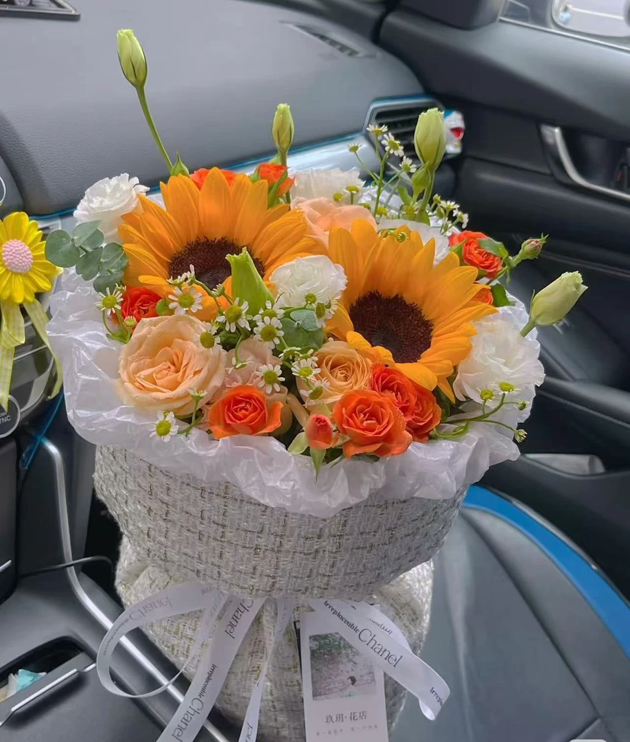 不期相遇「向日葵玫瑰小香风花束」