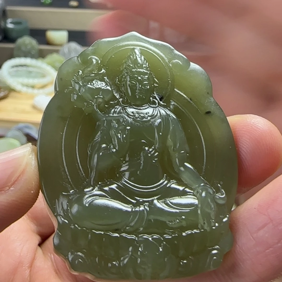 和田玉未镶嵌颈饰青