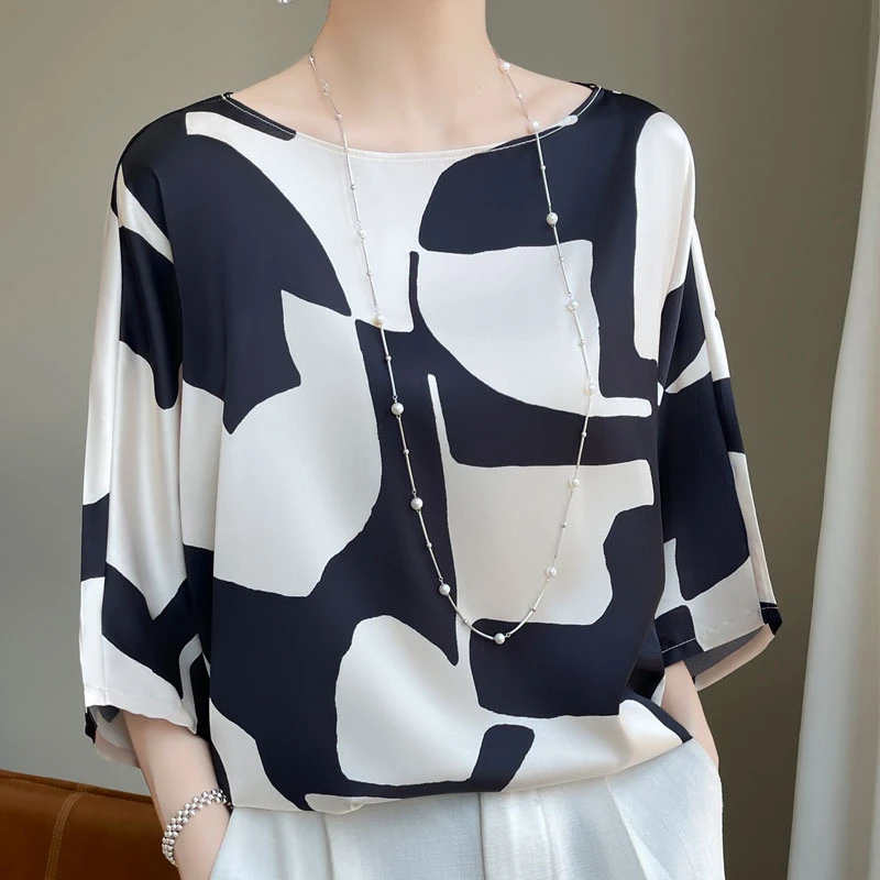 新款连肩短袖宽松夏季圆领上衣洋气小衫醋酸丝滑缎面七分袖时尚
