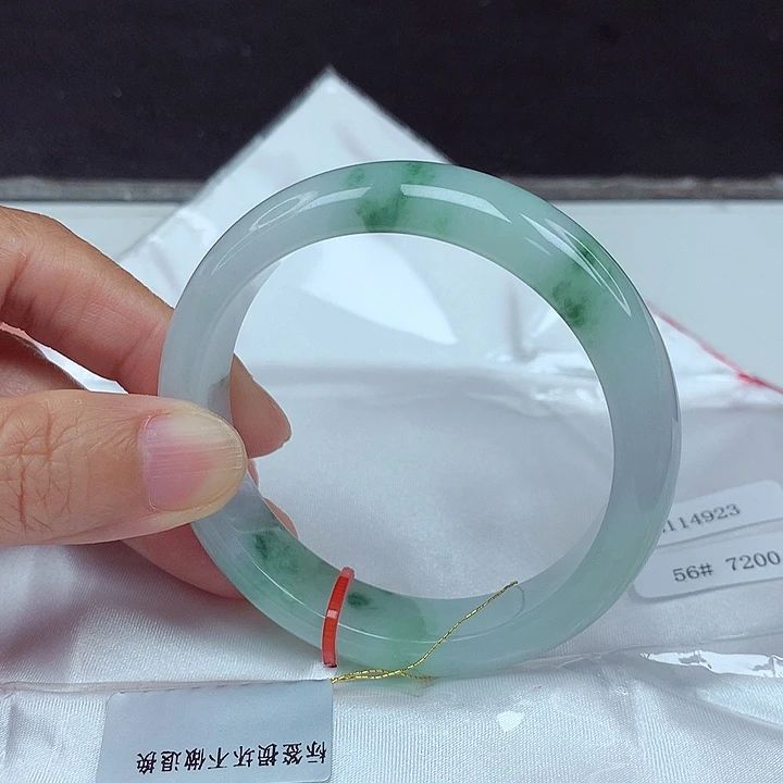 翡翠未镶嵌手镯56圈4923