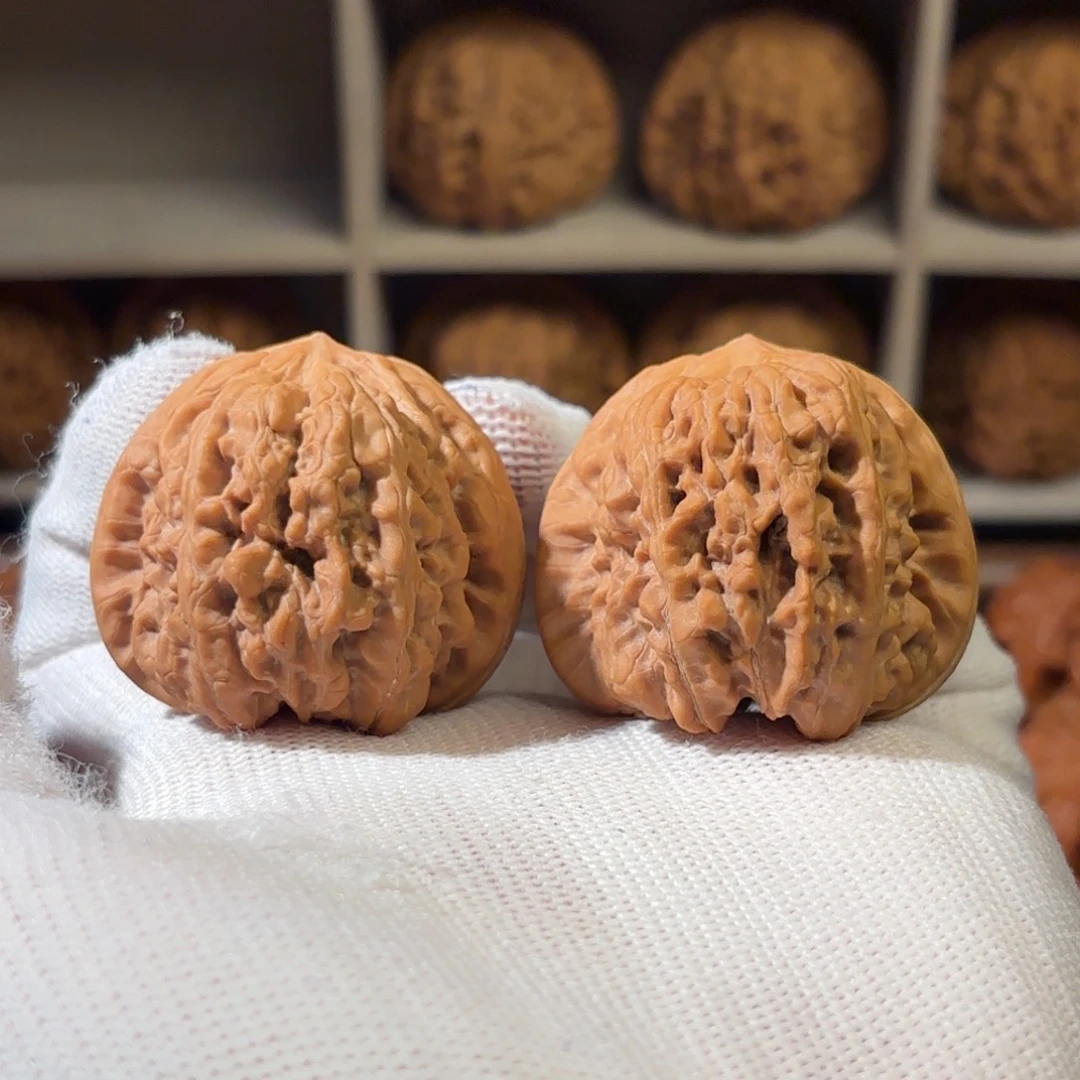 文玩核桃把件41尺全品平谷凹底