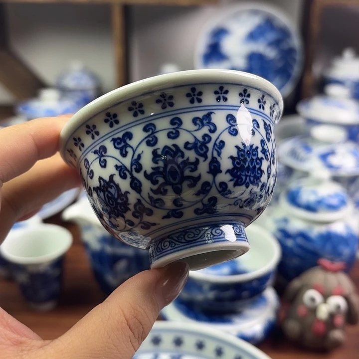 见燃柴窑仿明永乐缠枝莲双狮内绘压手杯品茗主人杯茶杯茶具陶瓷