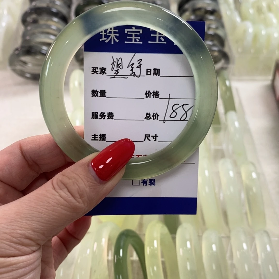 蛇纹石玉手镯未镶嵌望*.