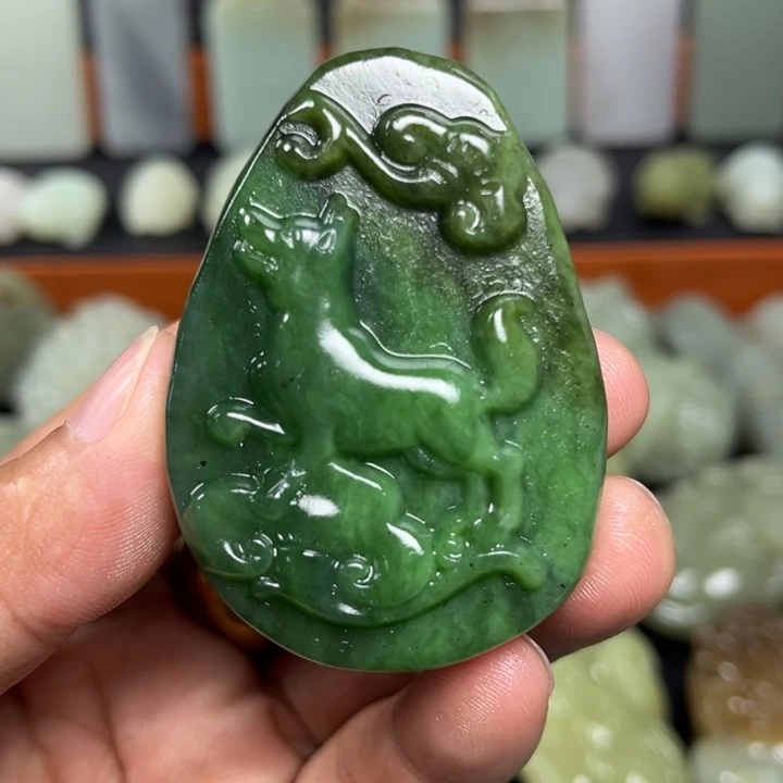 和田玉未镶嵌挂件