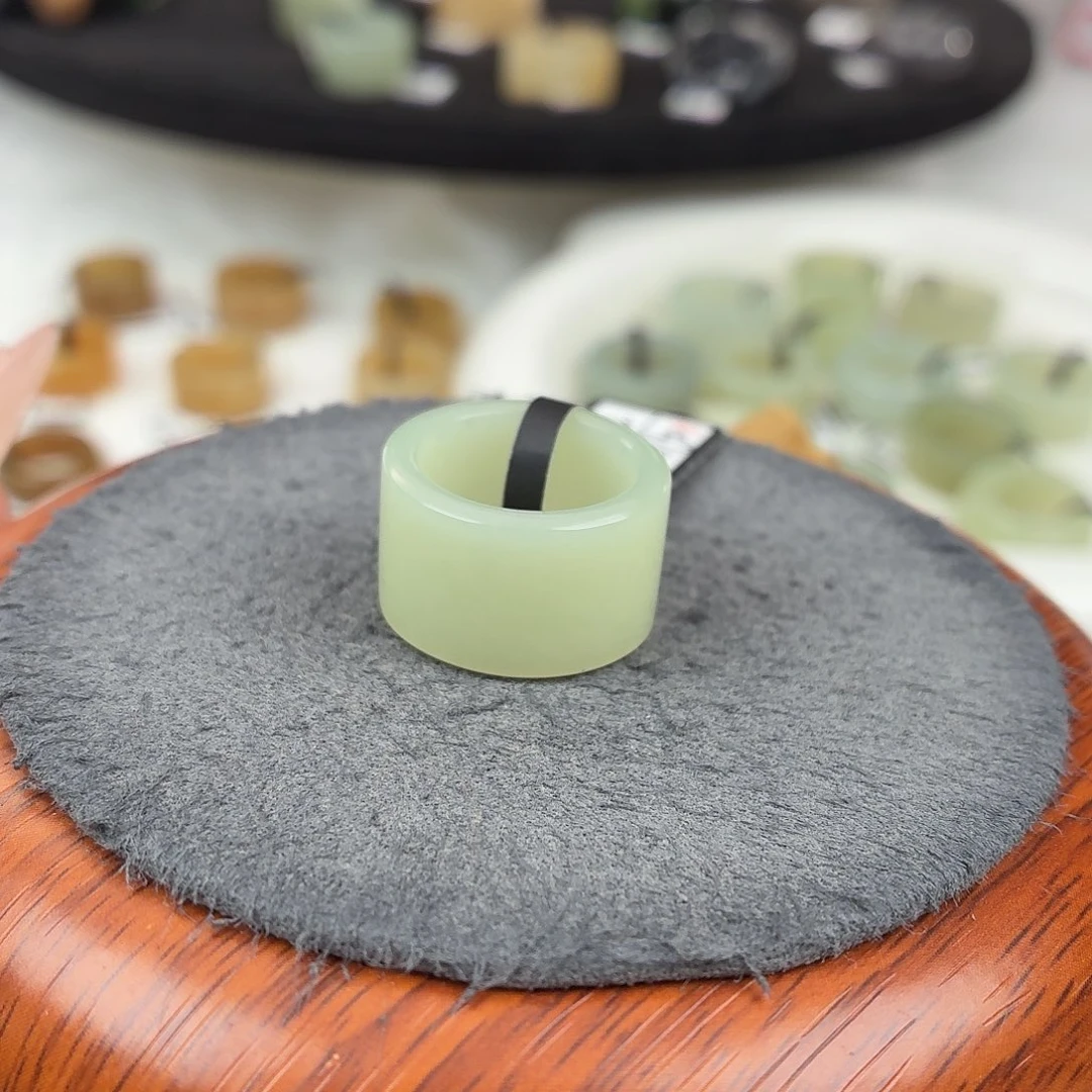 和田玉未镶嵌戒指b39晴水直切15.4不退换