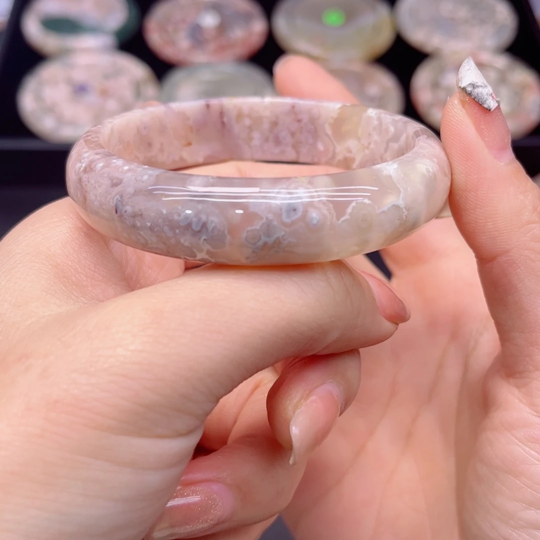 玛瑙/玉髓未镶嵌手镯58