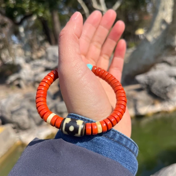 原创手作 一图一物精品南红满色满肉药片直切手串 尺寸卡8mm