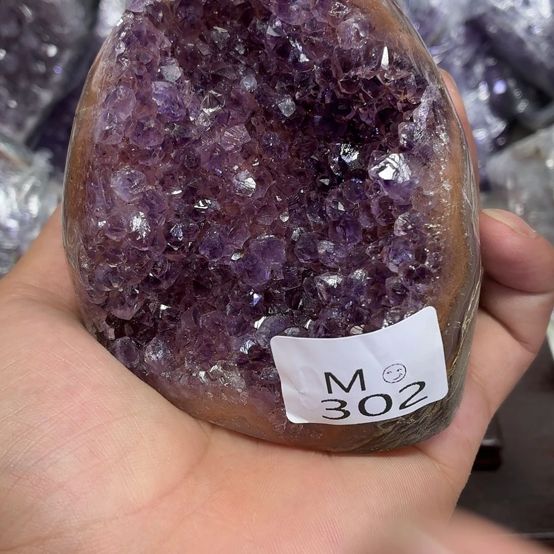 未镶嵌水晶大型摆件（非配饰）