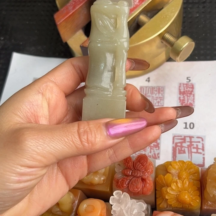 足***矣印石青田石现场纯手工制作工艺精美
