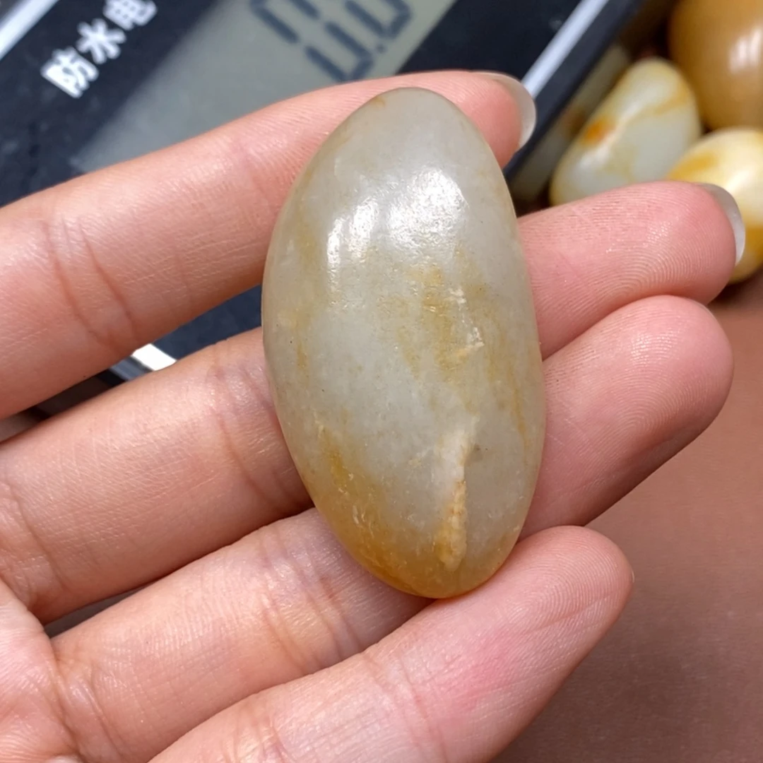 和田玉（糖玉）未镶嵌挂件