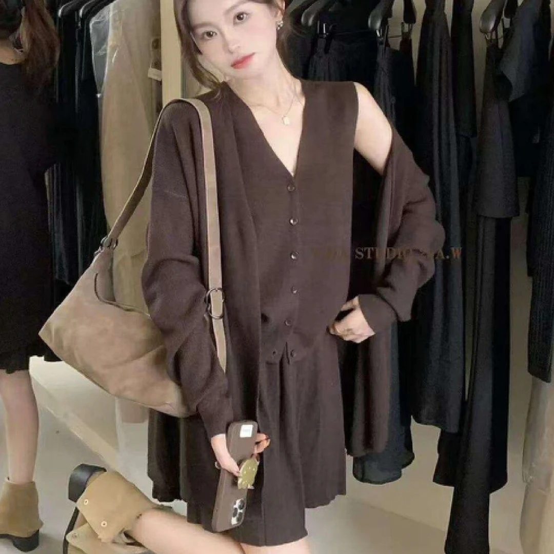 泽儿705三件套衣服