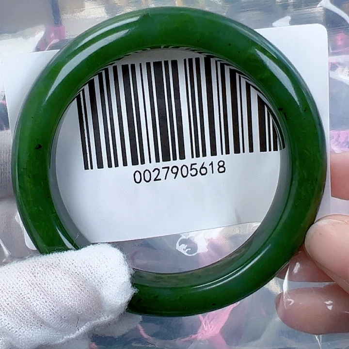 和田玉（碧玉）手镯未镶嵌私****唇55