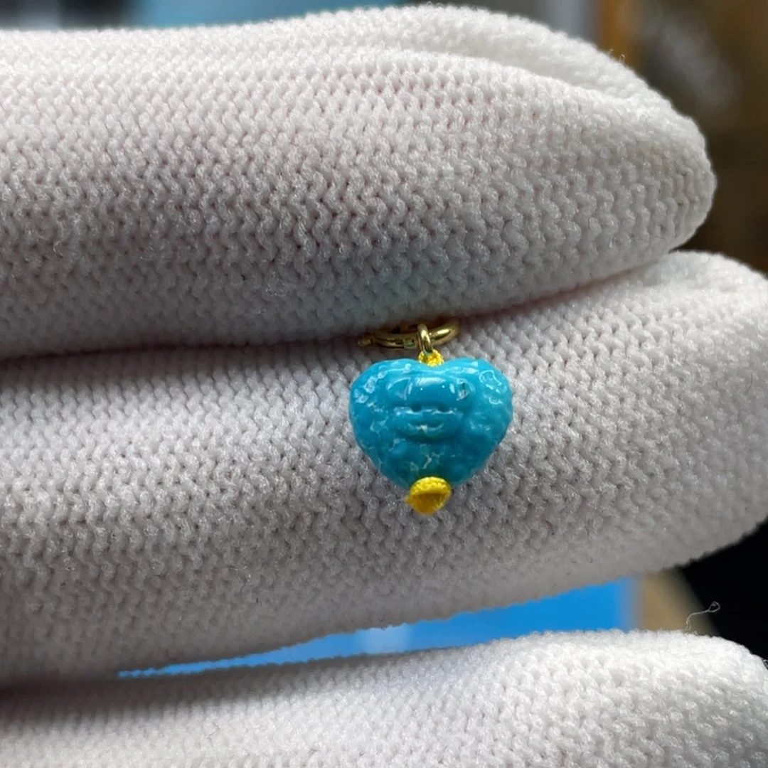 绿松石未镶嵌挂件