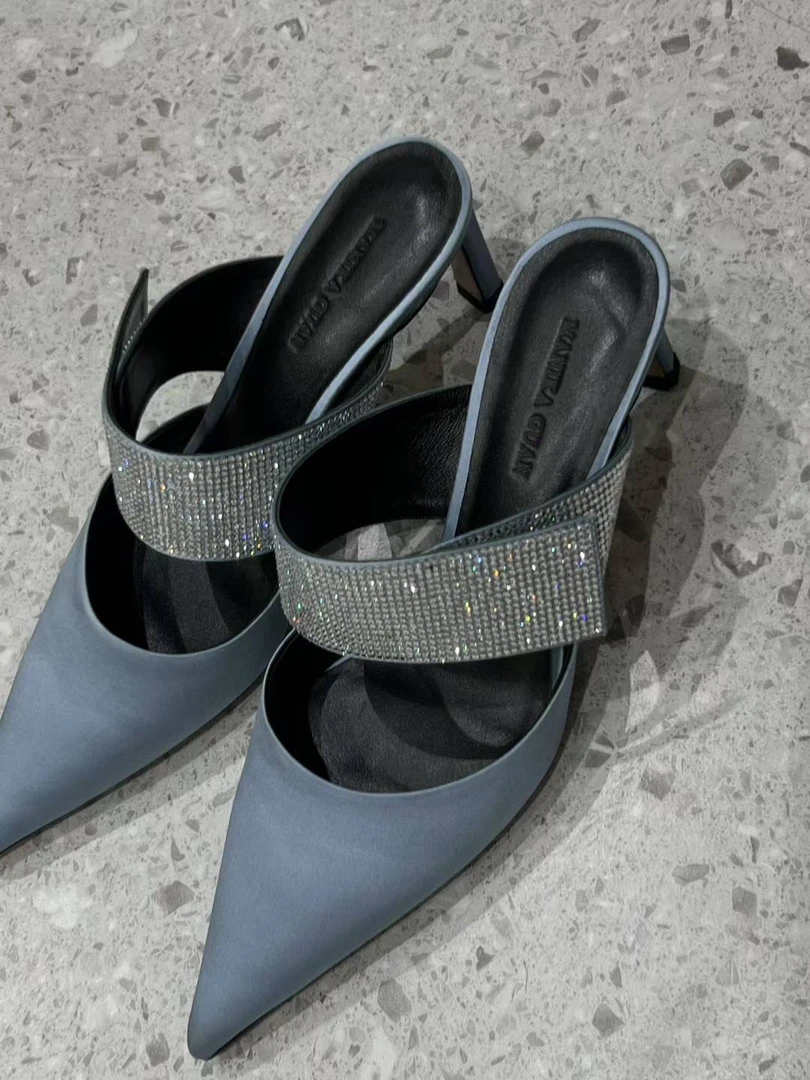 粗跟韩版平跟细跟修面皮包头单鞋低跟夏季甜辣千金风